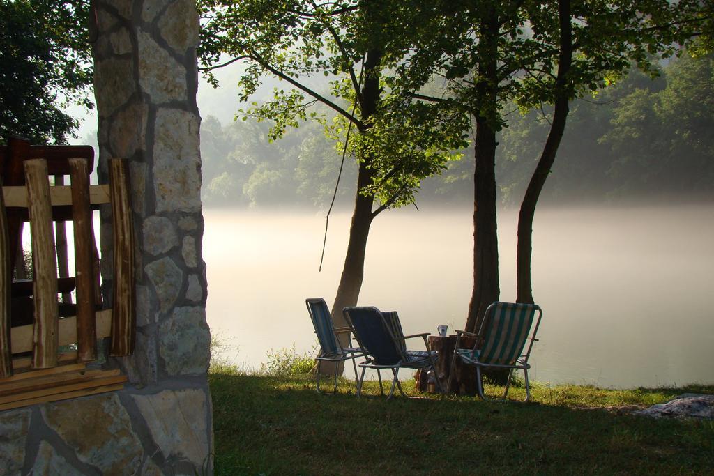 Camping Drina Foca Ngoại thất bức ảnh