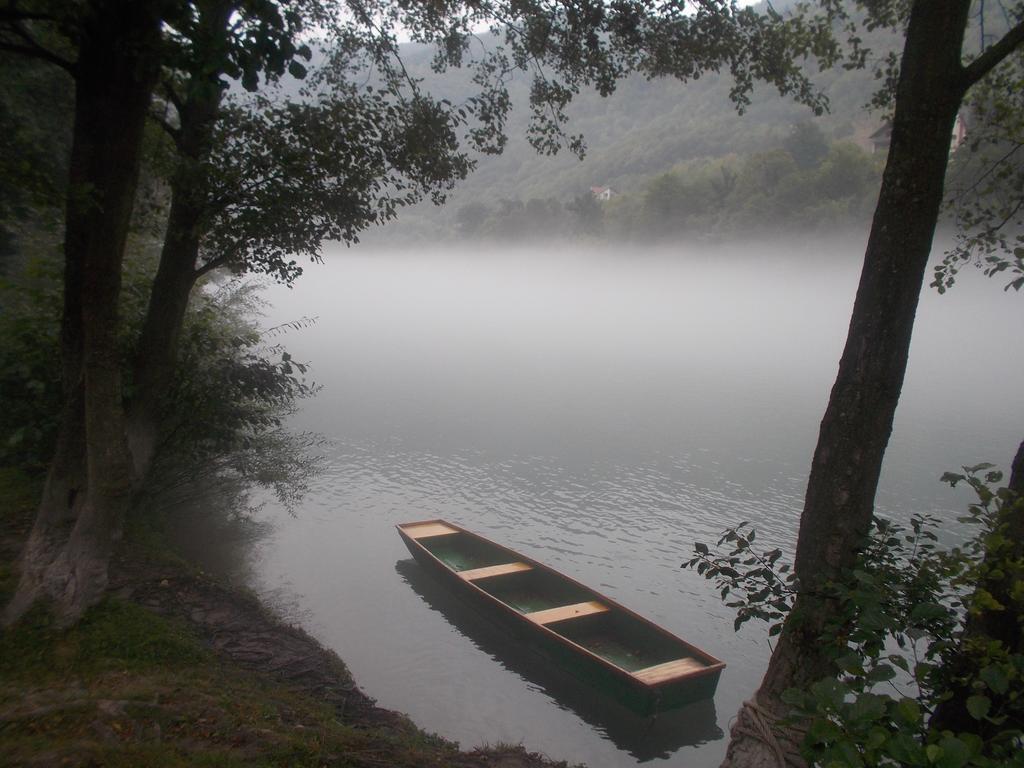 Camping Drina Foca Ngoại thất bức ảnh