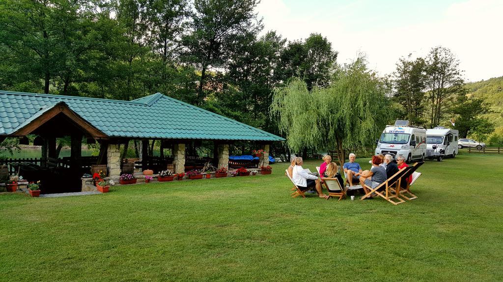 Camping Drina Foca Ngoại thất bức ảnh
